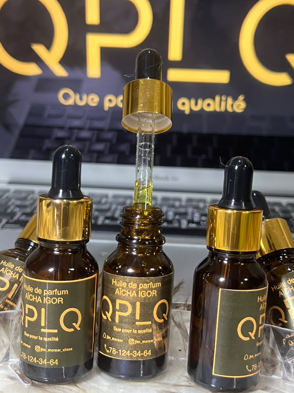 Aïcha Igor signature perfume oil, 15ml dropper bottle